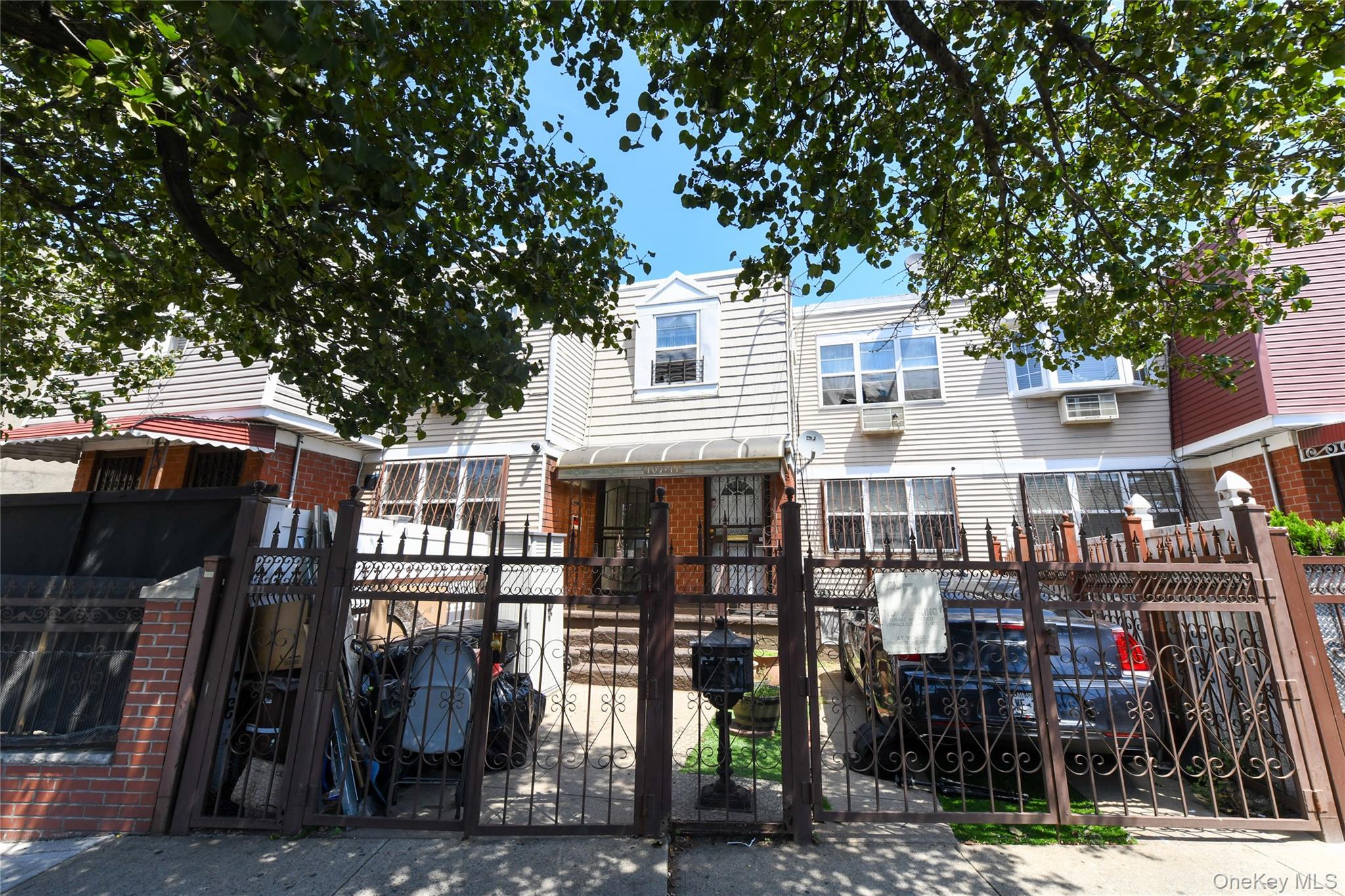 Single Family Sutphin Queens, NY 11435, MLS-896383-2