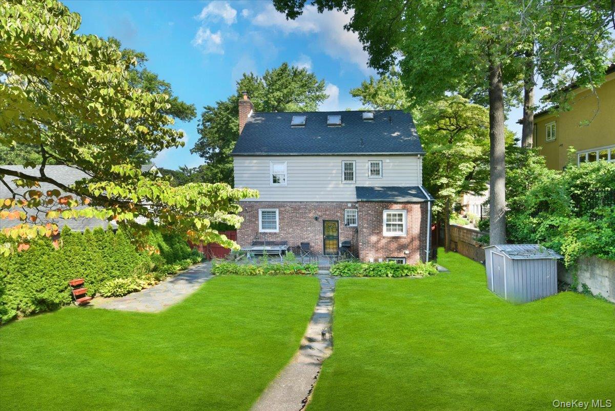 Single Family Mclaughlin Queens, NY 11423, MLS-896389-32