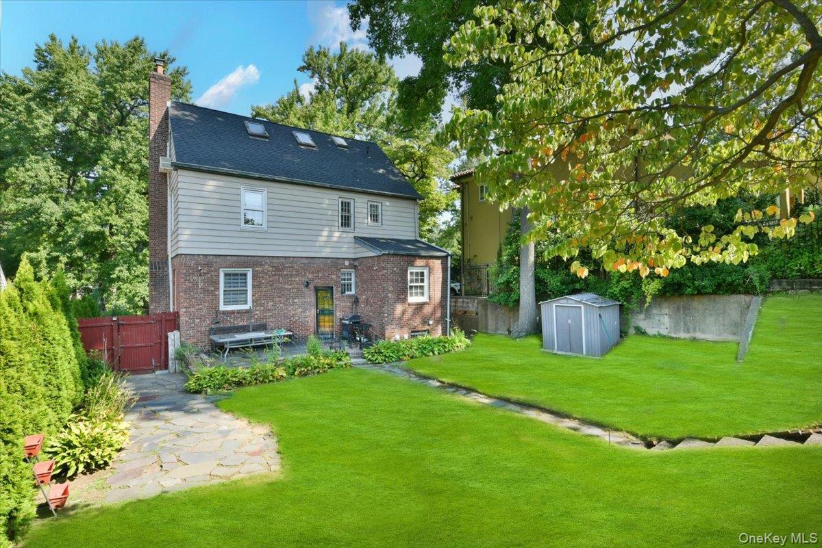 Single Family Mclaughlin Queens, NY 11423, MLS-896389-33