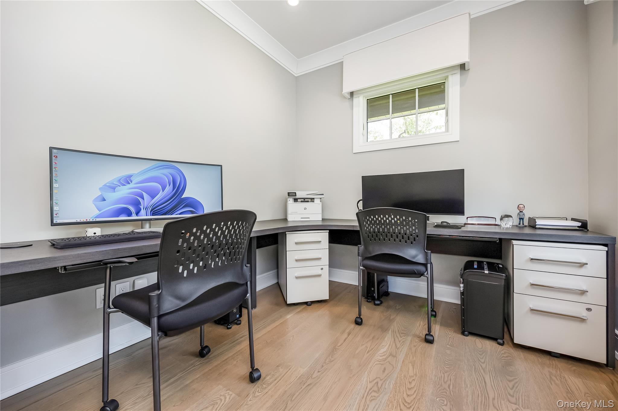 Single Family Landview Suffolk County, NY 11746, MLS-896407-16