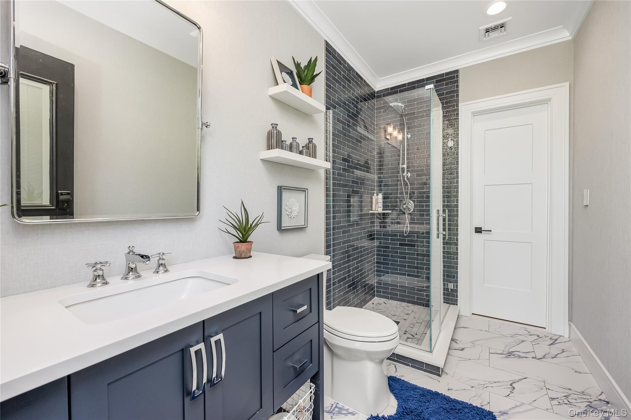 Single Family Landview Suffolk County, NY 11746, MLS-896407-18