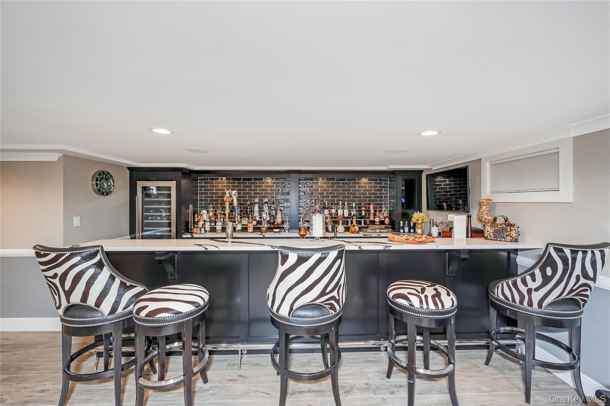 Single Family Landview Suffolk County, NY 11746, MLS-896407-33