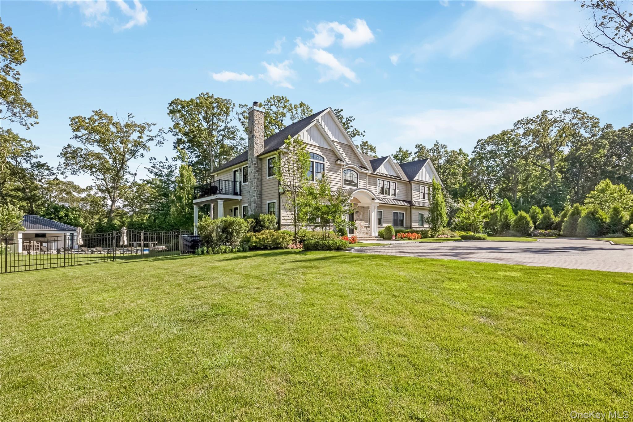 Single Family Landview Suffolk County, NY 11746, MLS-896407-35