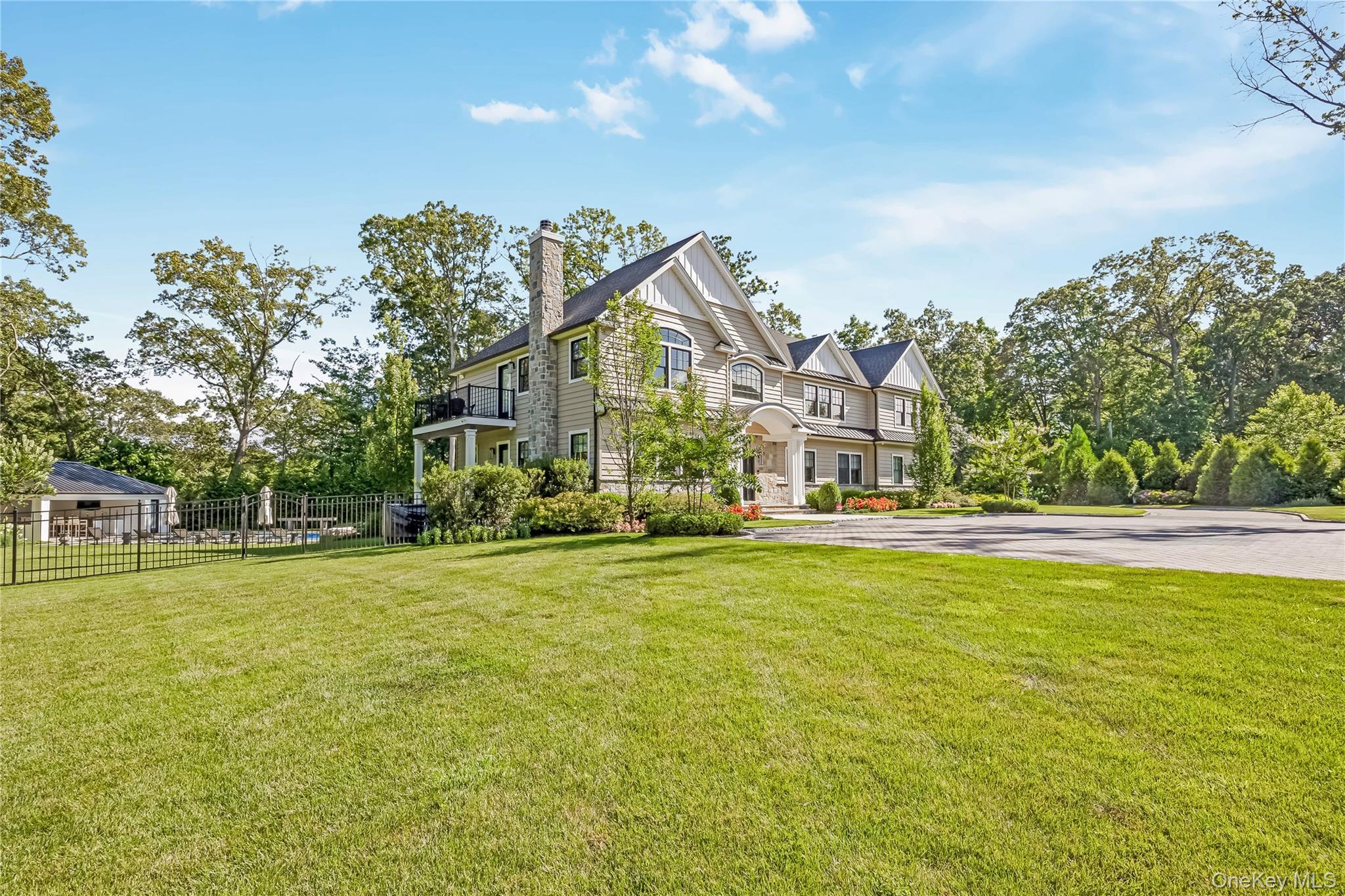 Single Family Landview Suffolk County, NY 11746, MLS-896407-36