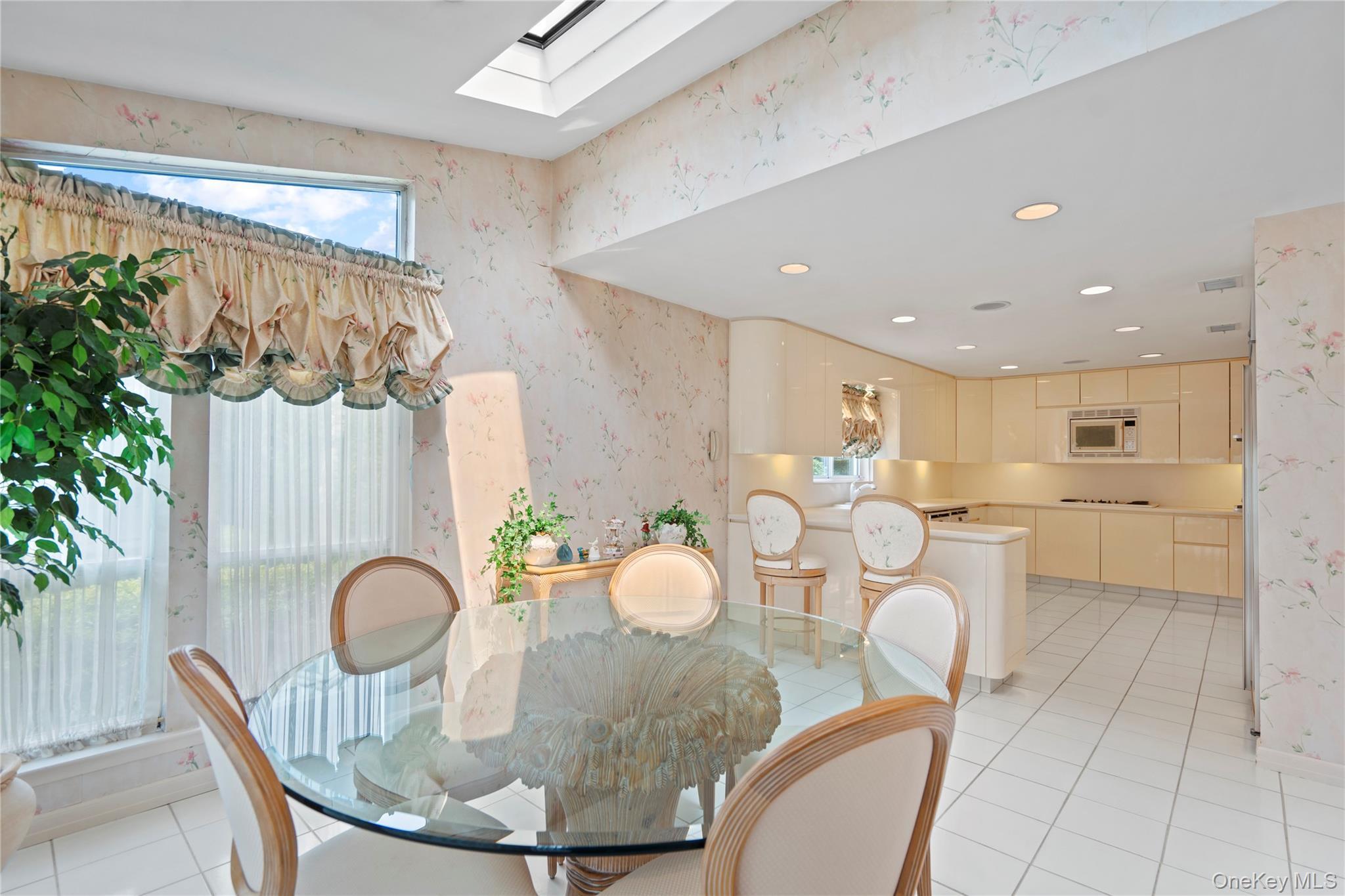 Condo Tiffany  Nassau County, NY 11030, MLS-896487-5
