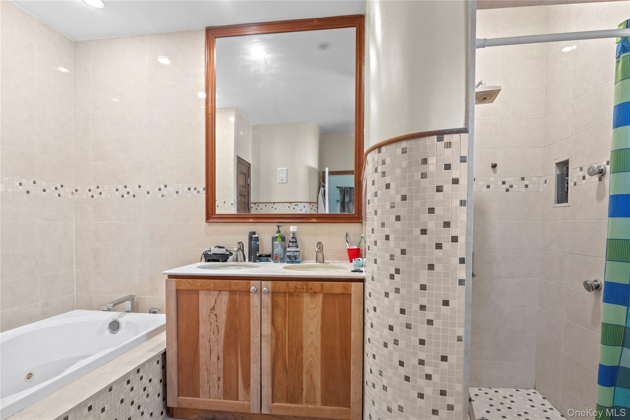 Single Family Bay 24th  Queens, NY 11691, MLS-896495-17