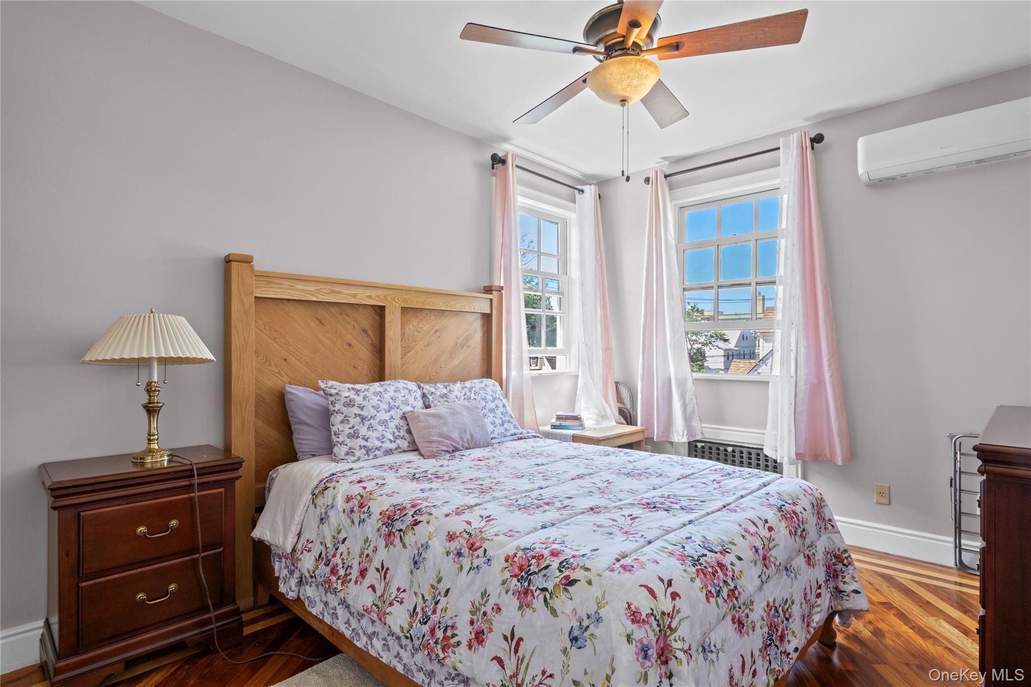 Single Family Bay 24th  Queens, NY 11691, MLS-896495-19