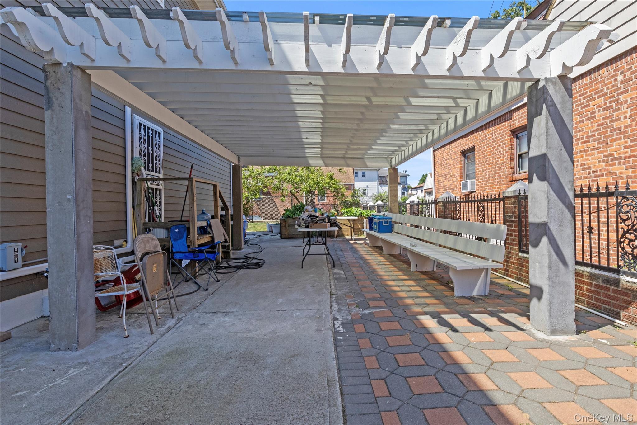 Single Family Bay 24th  Queens, NY 11691, MLS-896495-36