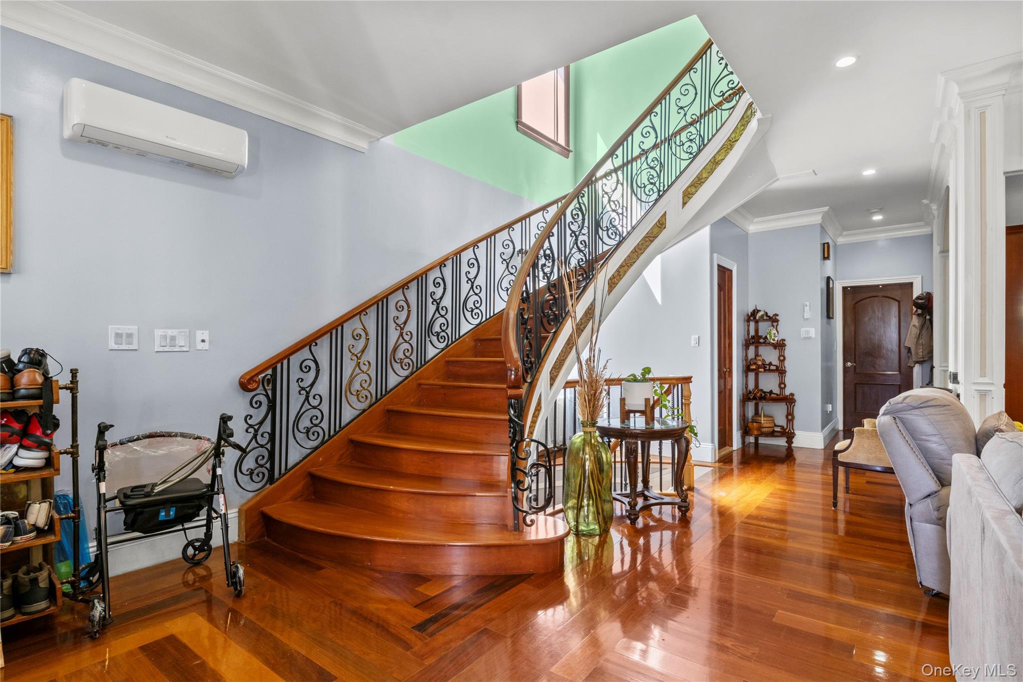 Single Family Bay 24th  Queens, NY 11691, MLS-896495-4