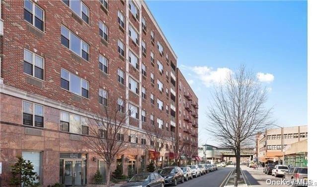 Condo 75th  Queens, NY 11373, MLS-896507-14