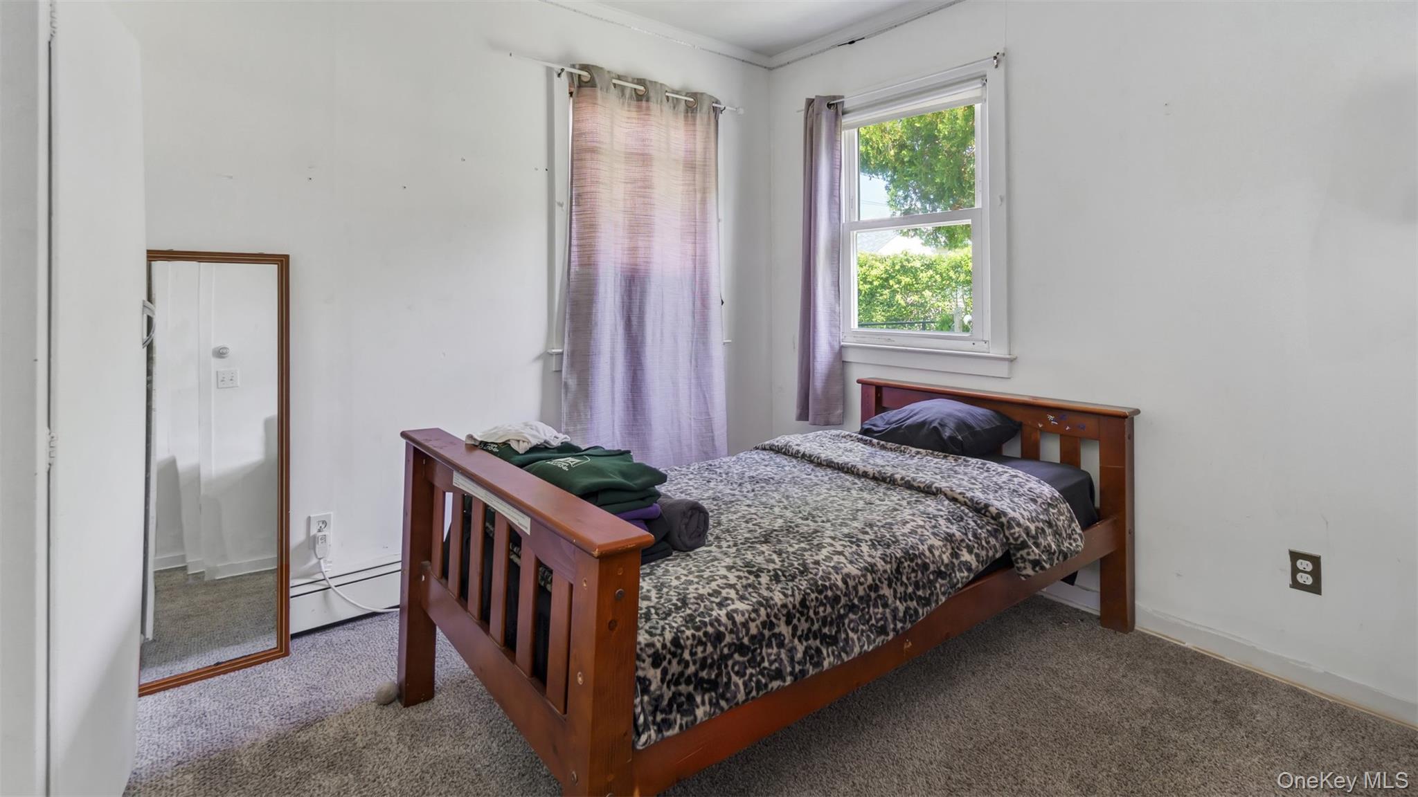 Single Family Foster Suffolk County, NY 11946, MLS-896525-10