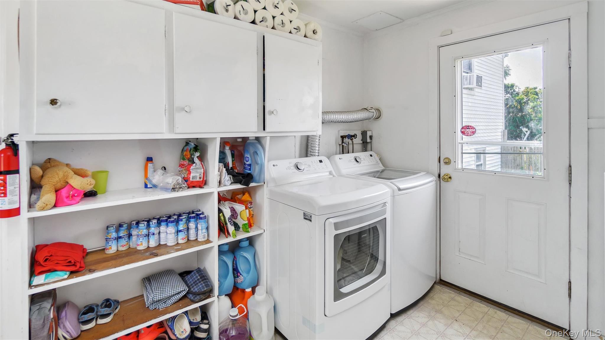 Single Family Foster Suffolk County, NY 11946, MLS-896525-16