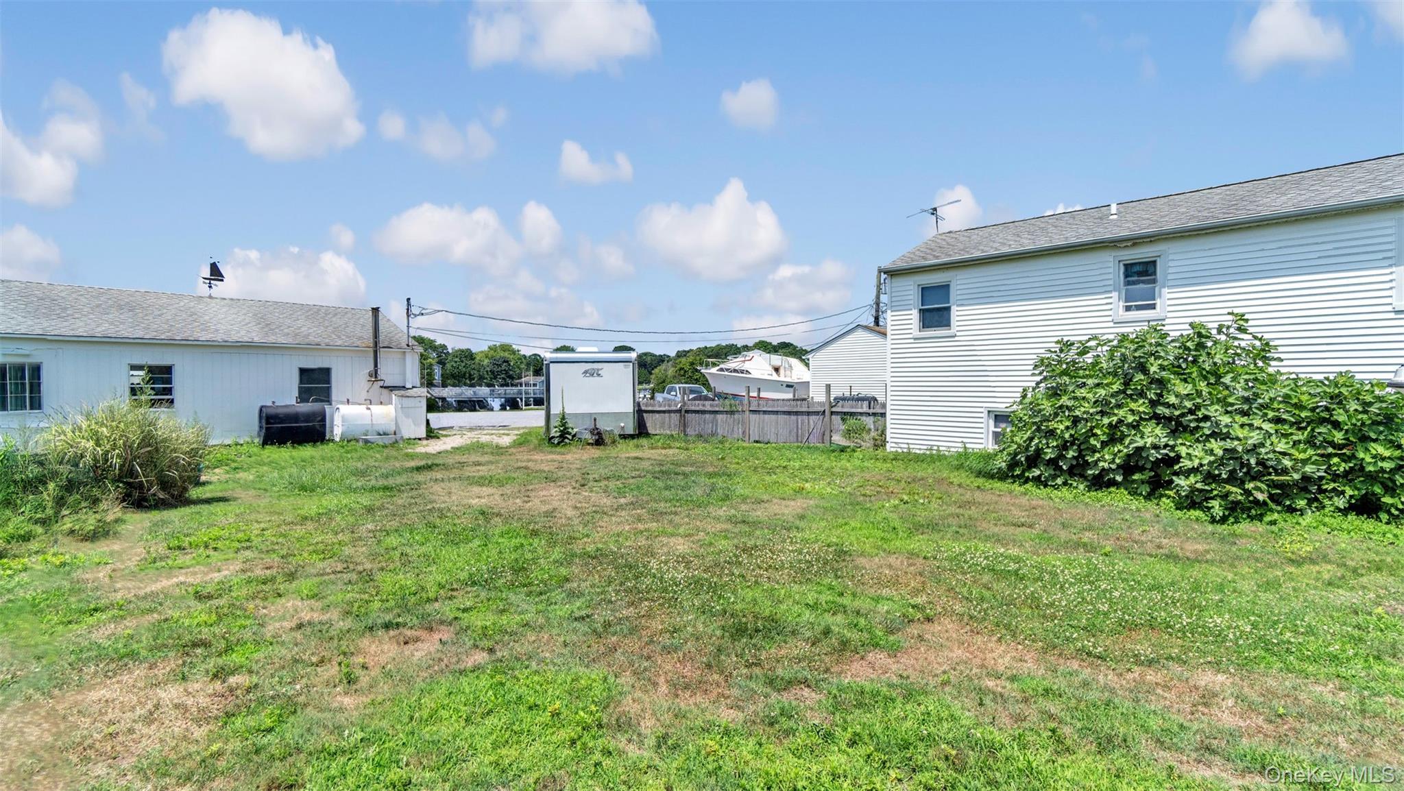 Single Family Foster Suffolk County, NY 11946, MLS-896525-21