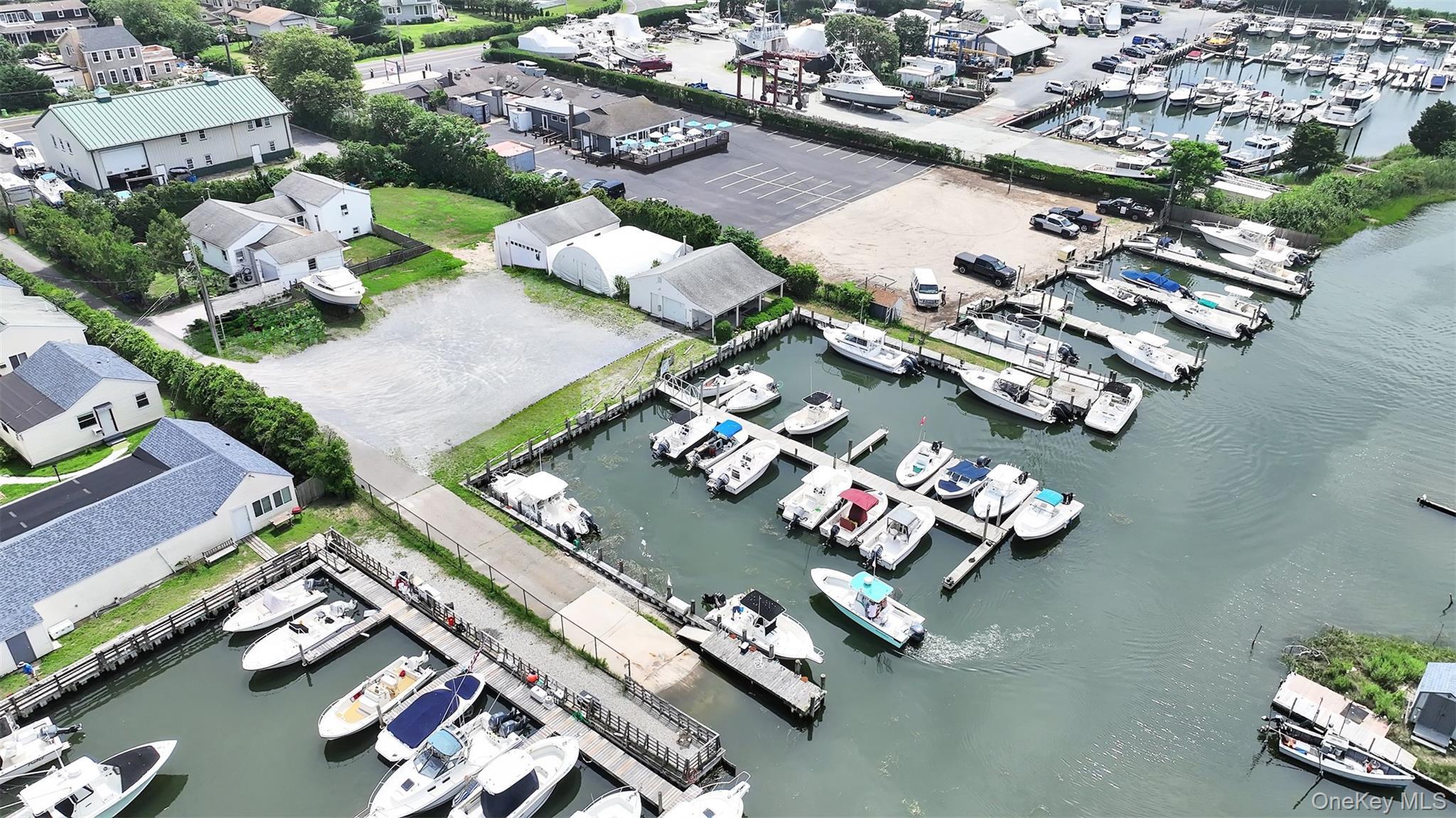 Single Family Foster Suffolk County, NY 11946, MLS-896525-30