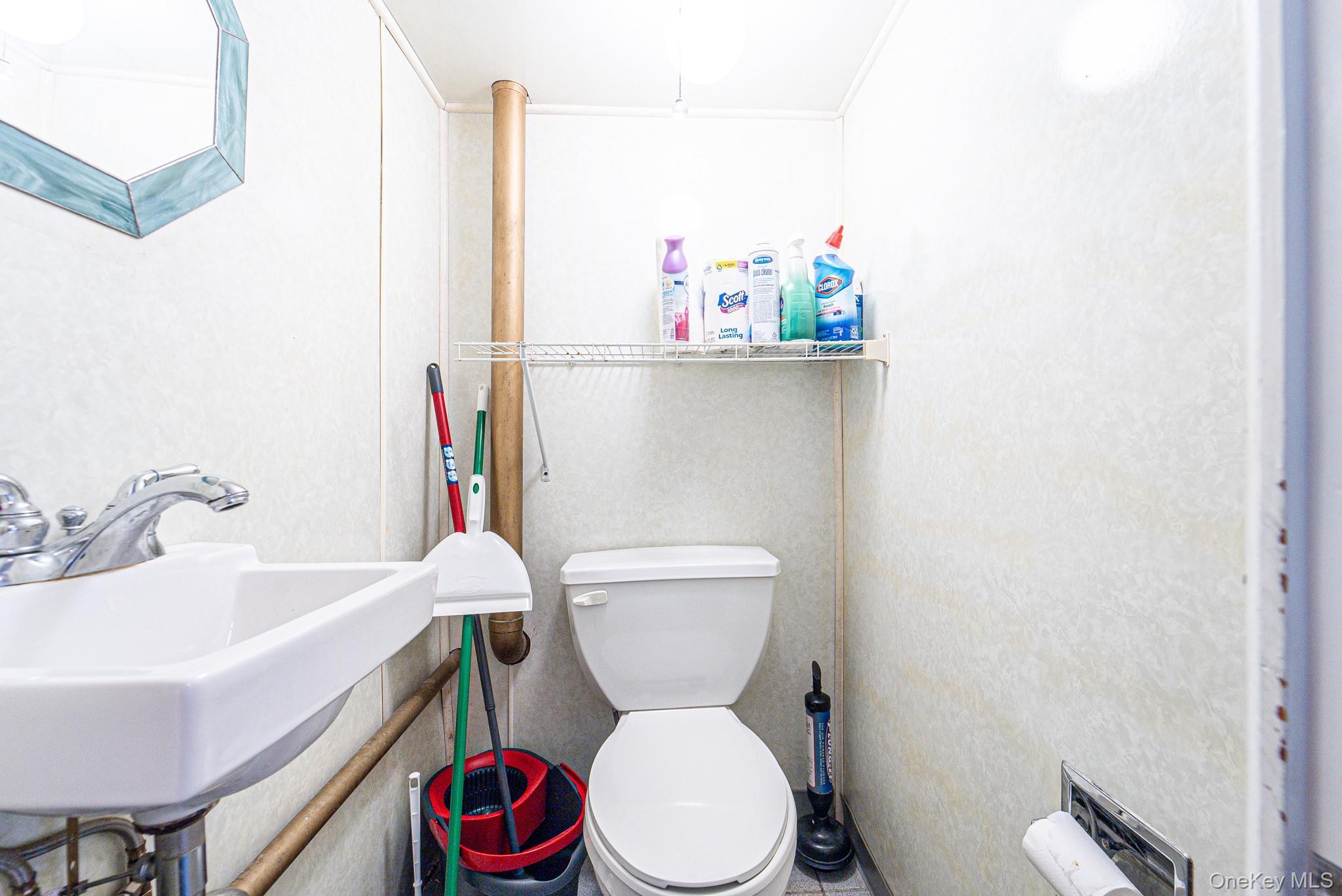 Single Family Clinton Orange County, NY 12518, MLS-896533-40