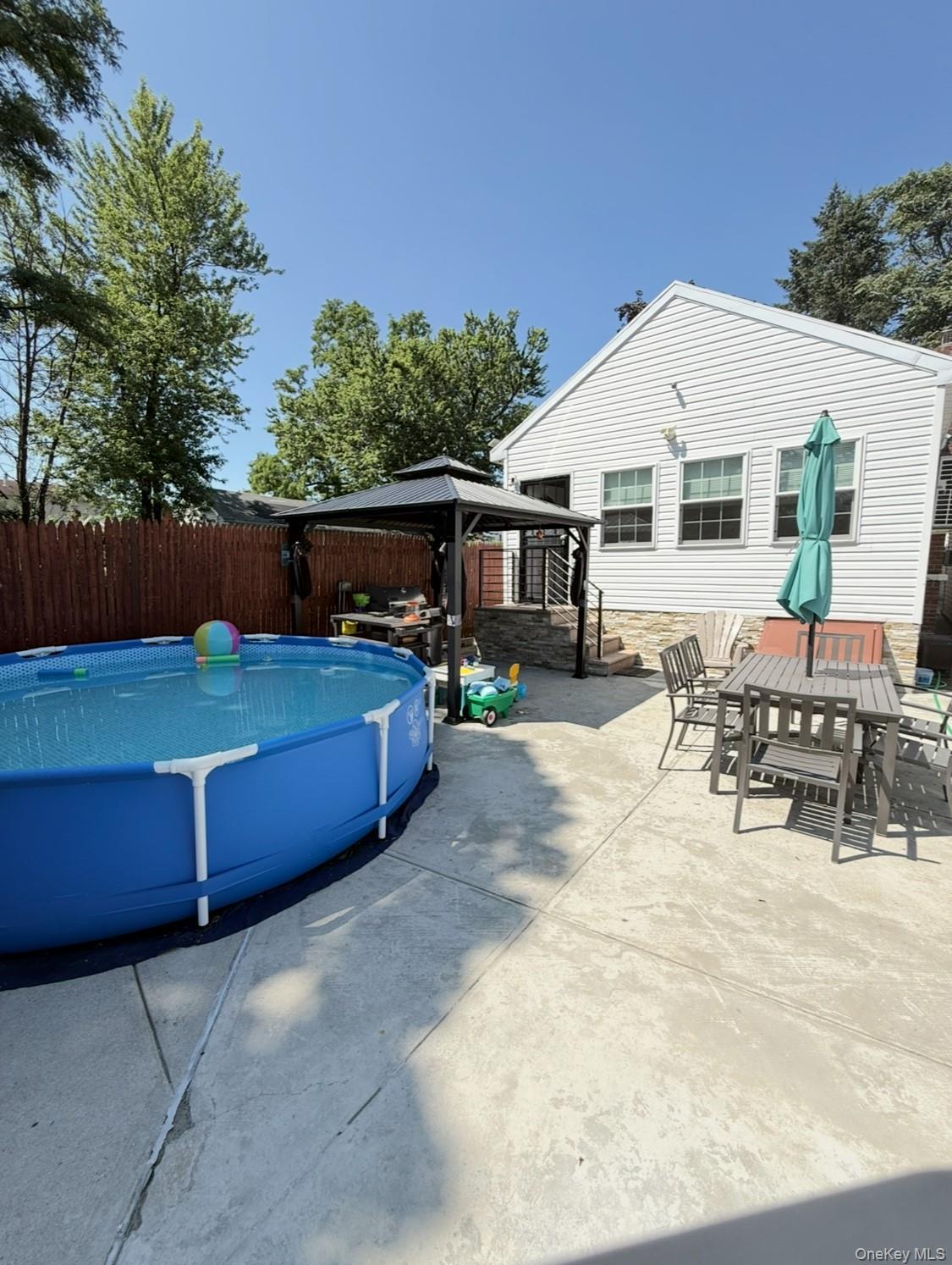 Single Family White Plains  Bronx, NY 10473, MLS-896539-23