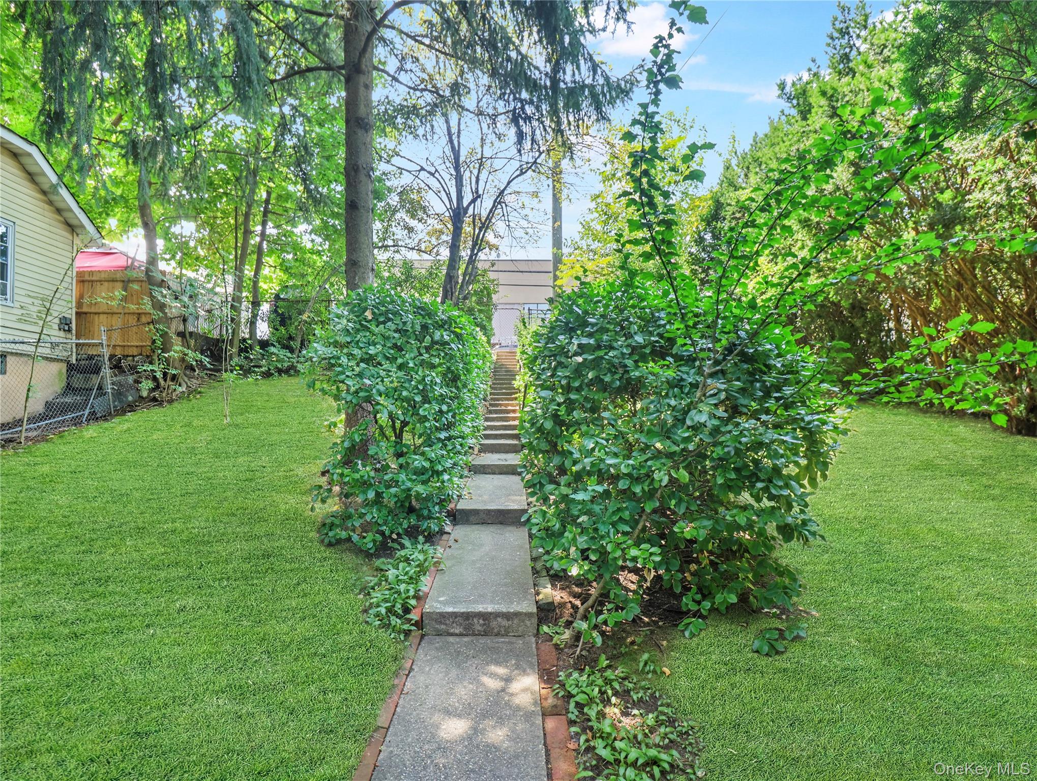 Single Family Central  Rockland County, NY 10954, MLS-896555-2