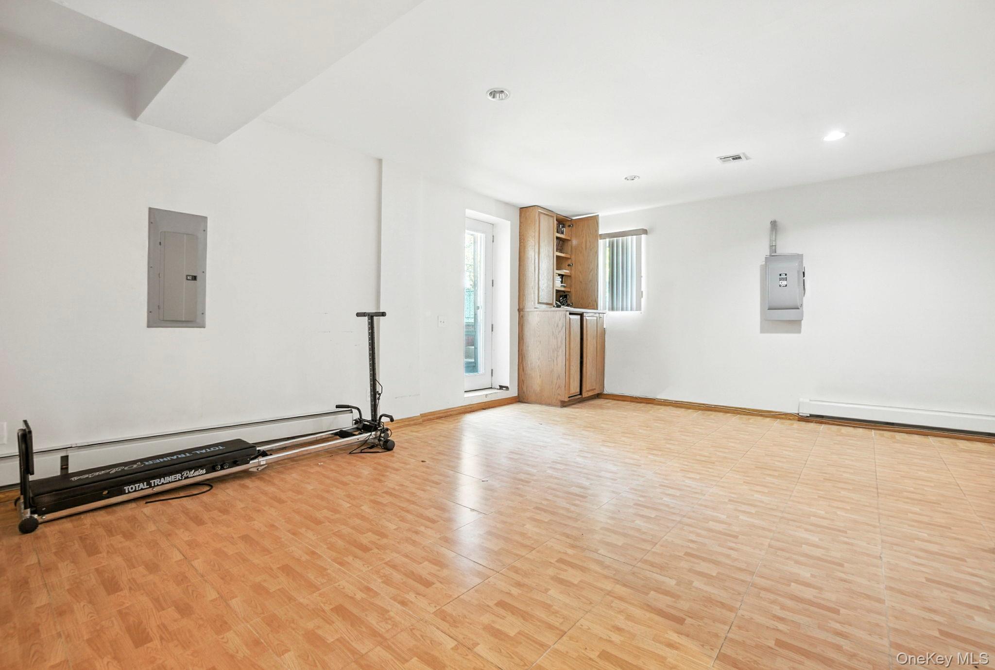 Single Family Kew Forest Queens, NY 11375, MLS-896561-23