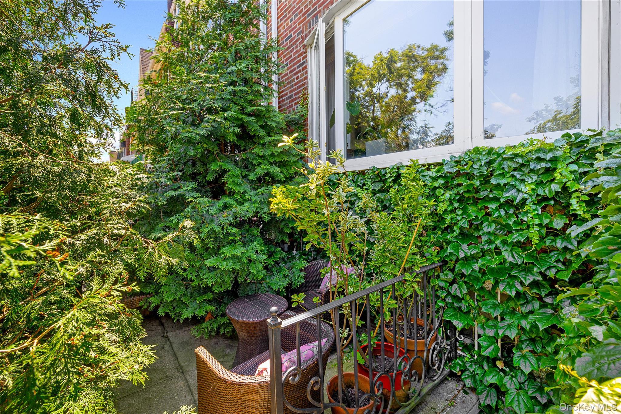 Single Family Wakeman Brooklyn, NY 11220, MLS-896593-29