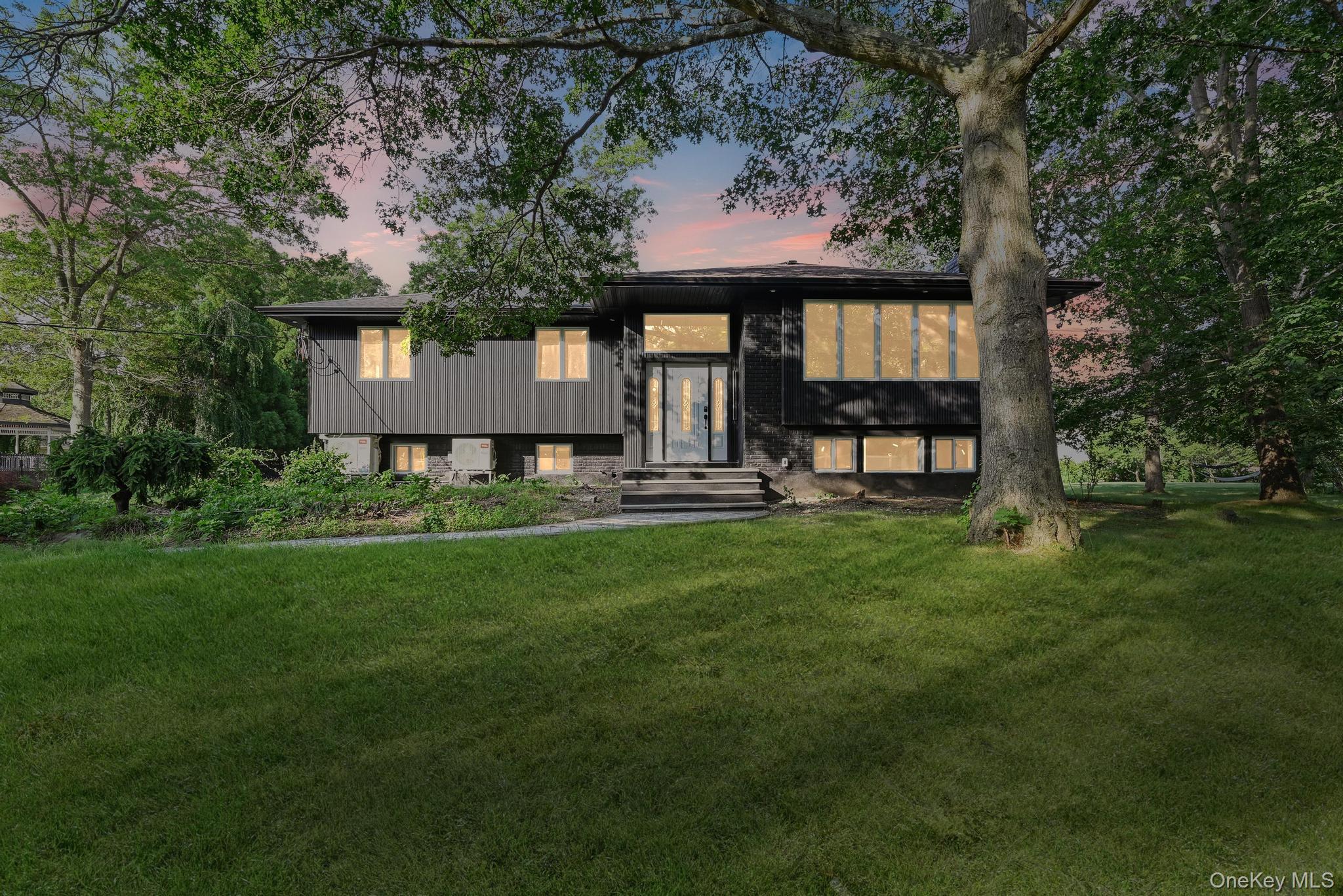 Single Family Wintergreen Suffolk County, NY 11747, MLS-896606-2