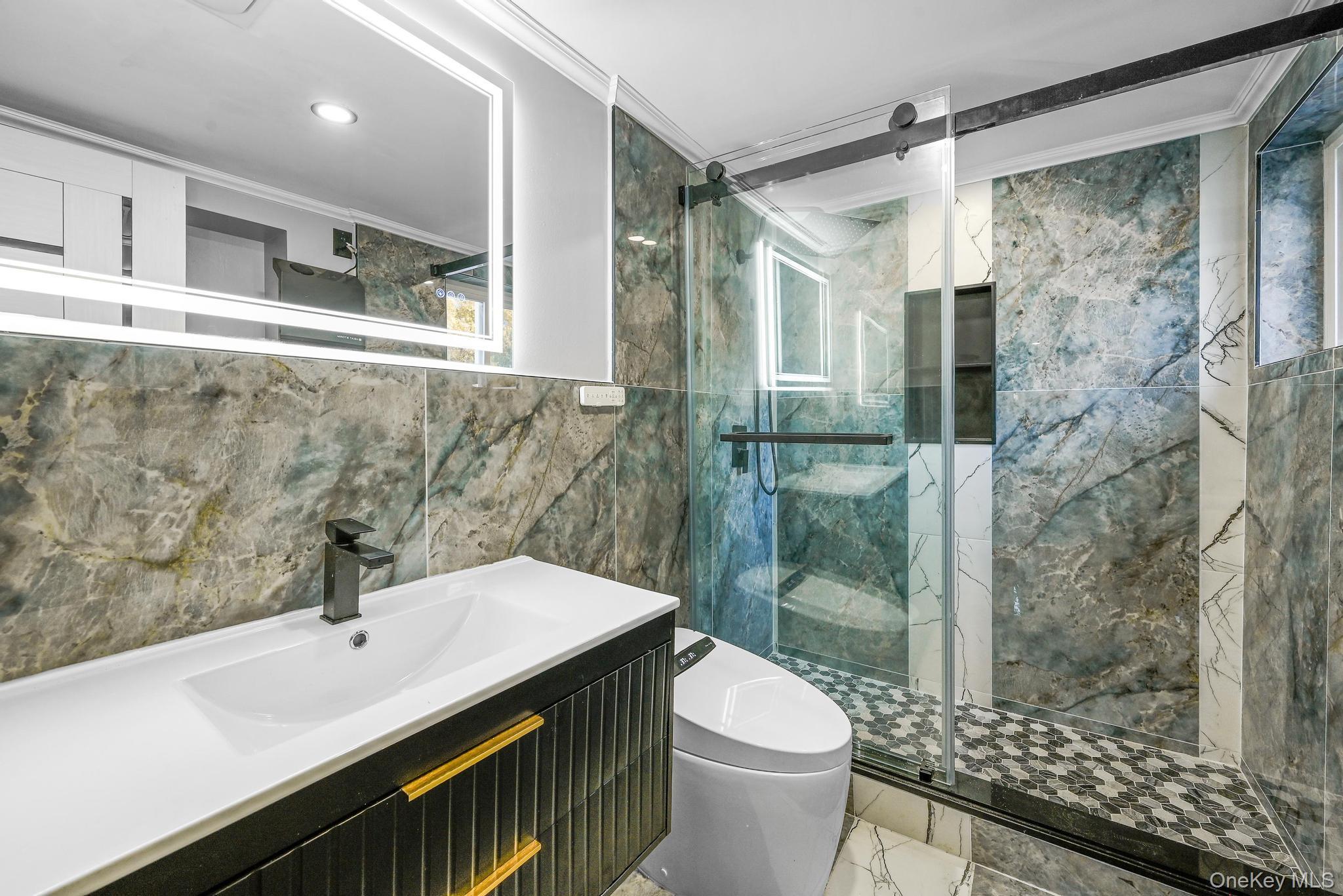 Single Family Wintergreen Suffolk County, NY 11747, MLS-896606-34