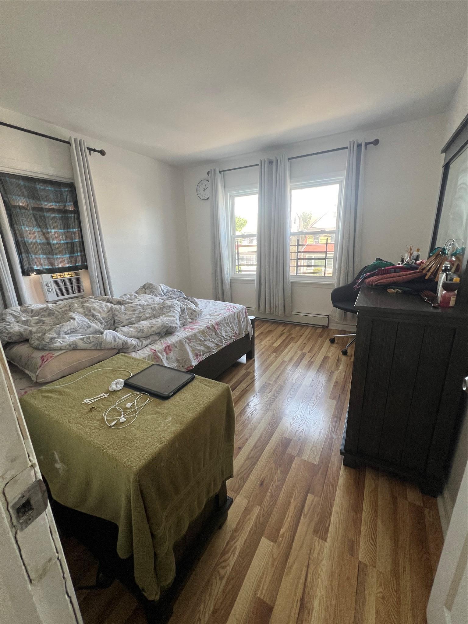 Single Family 119th  Queens, NY 11412, MLS-896635-4