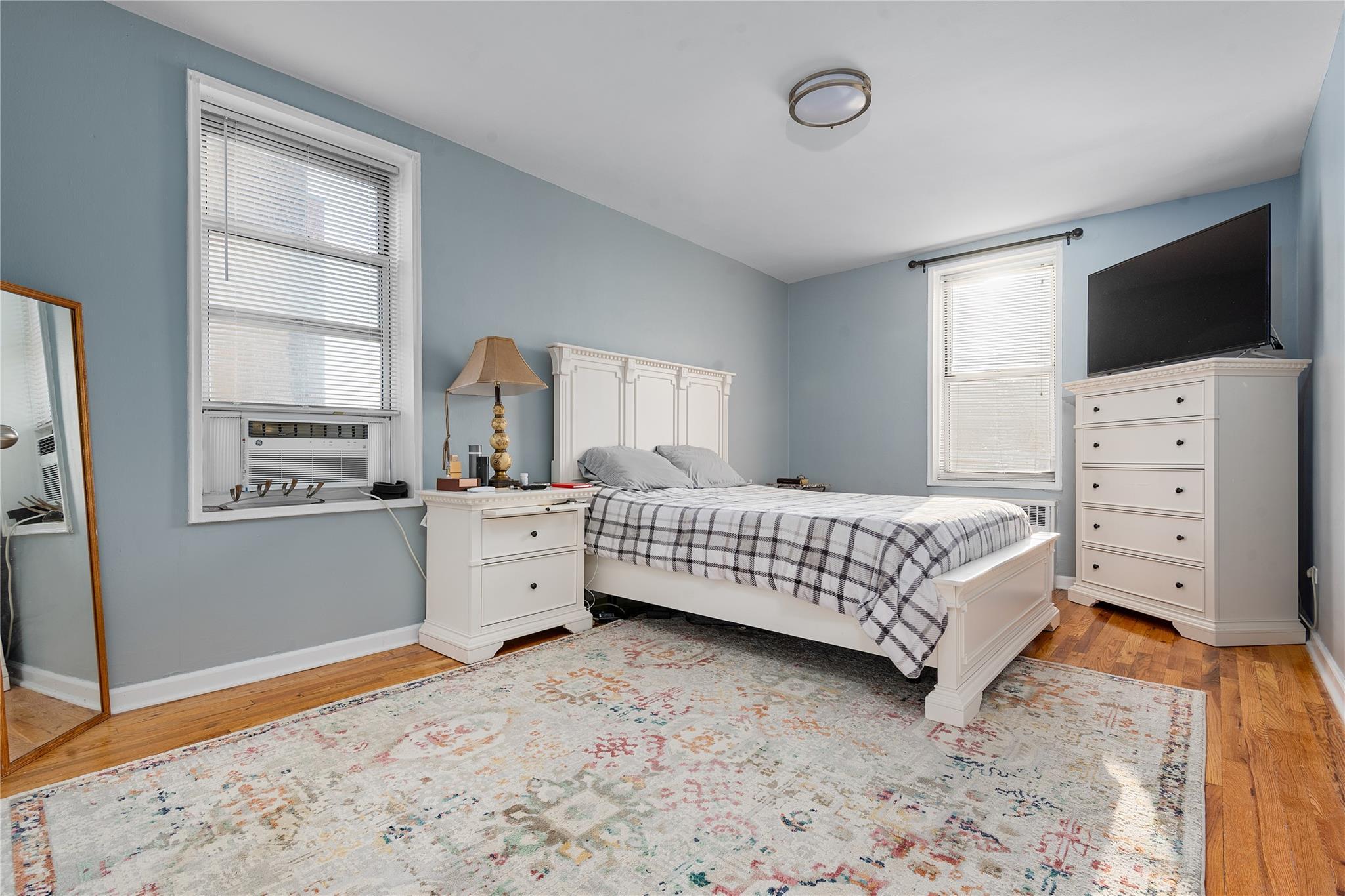 Coop Clyde  Queens, NY 11375, MLS-896650-10