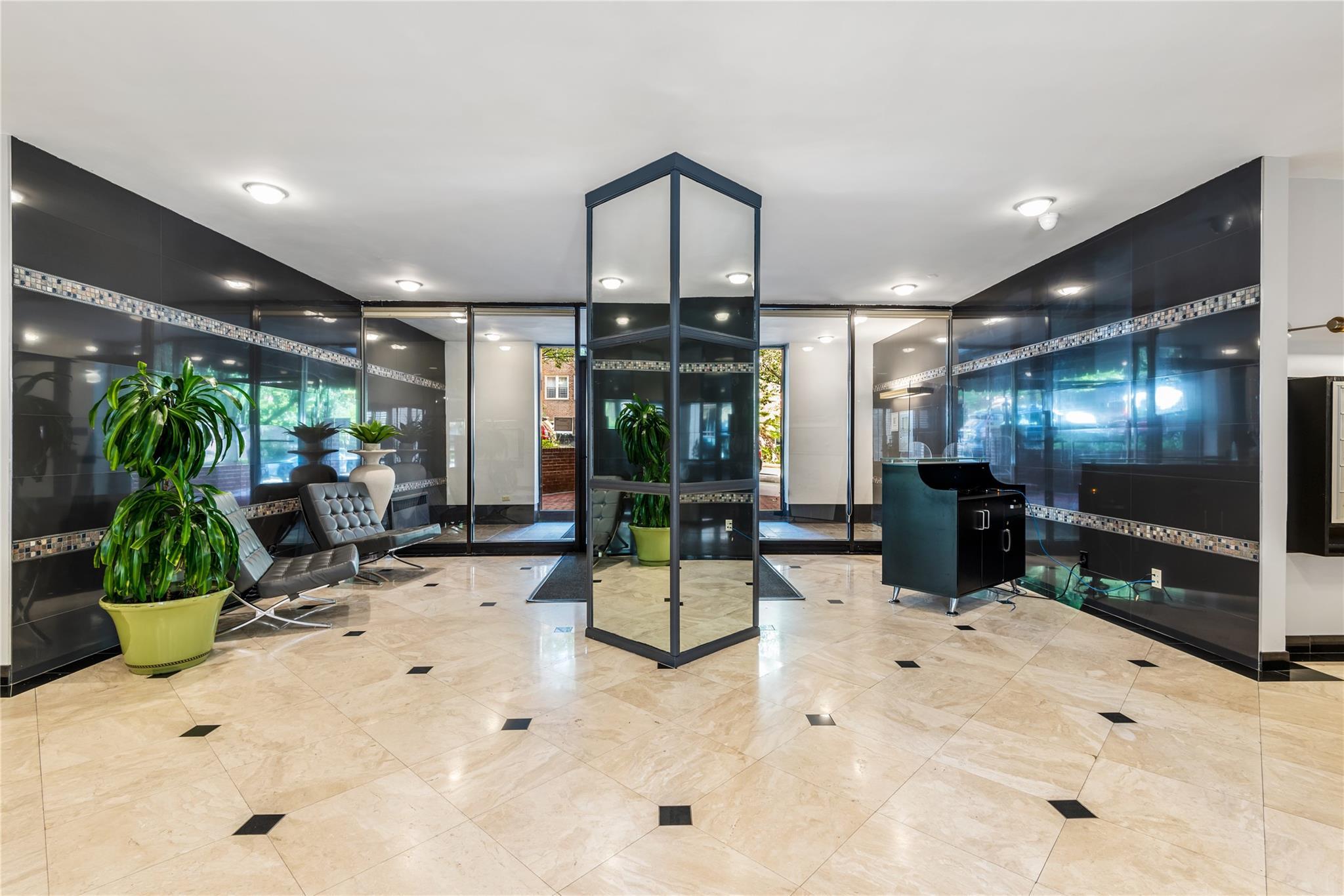 Coop Clyde  Queens, NY 11375, MLS-896650-16