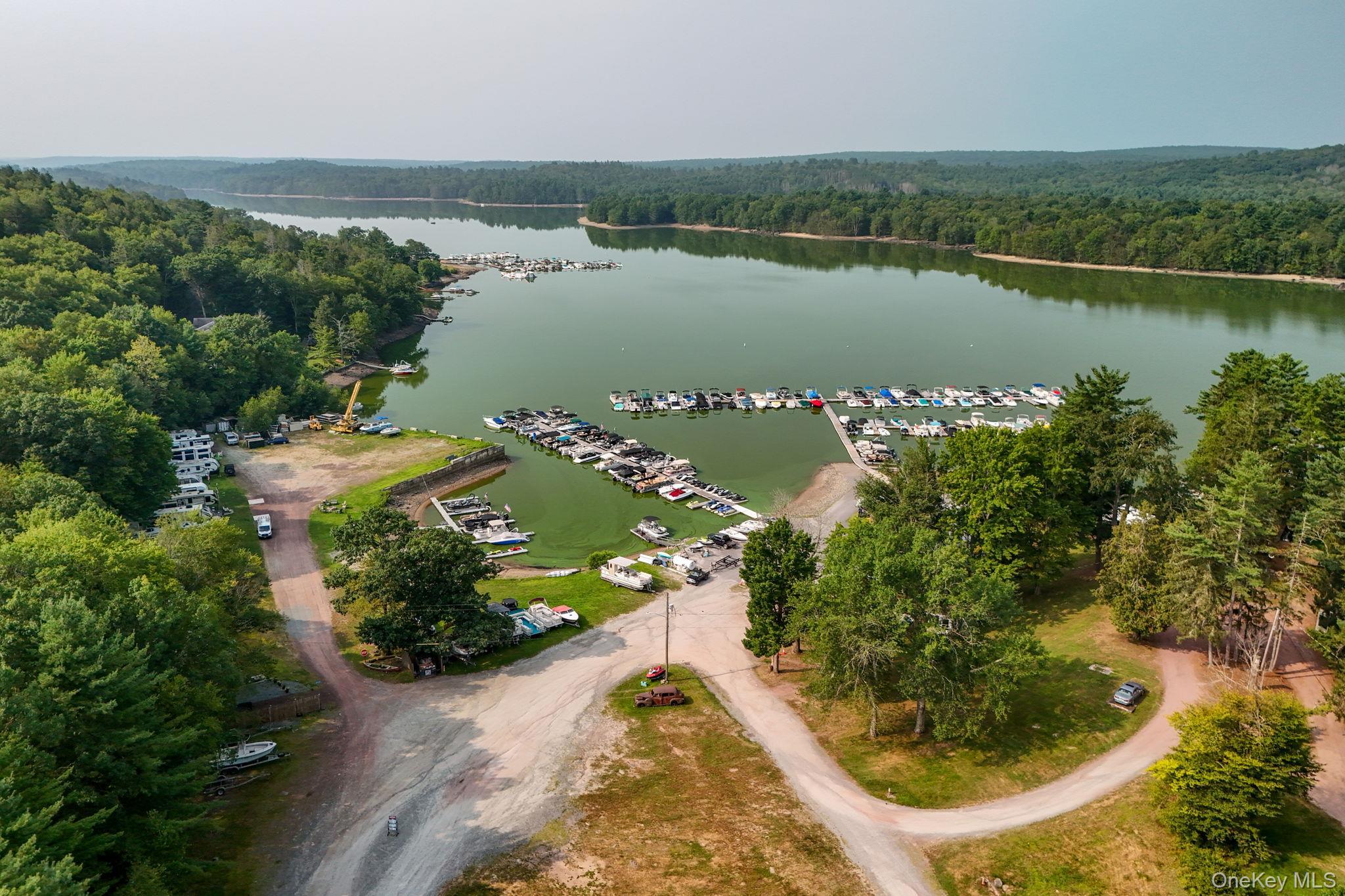 Single Family Starlight  Sullivan County, NY 12701, MLS-896719-39