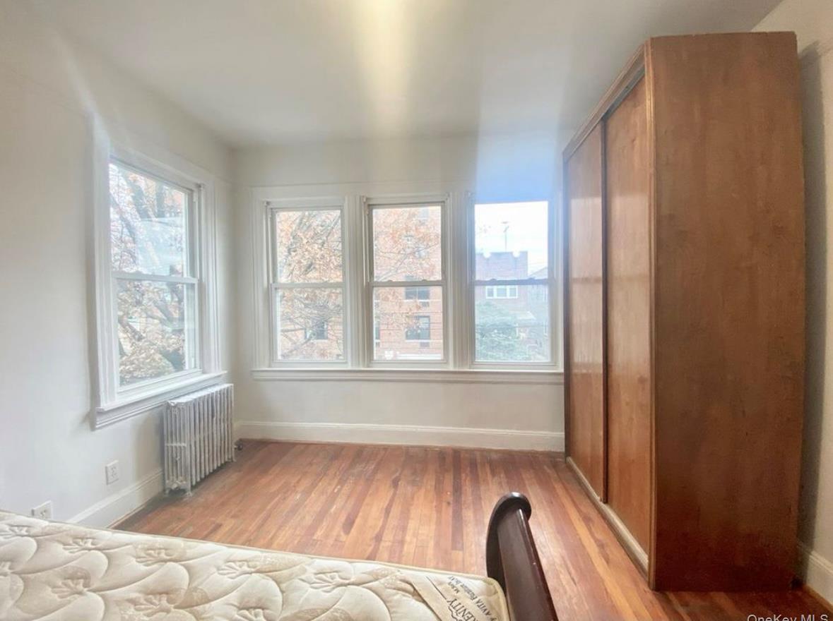 Single Family 39th Queens, NY 11104, MLS-896729-8