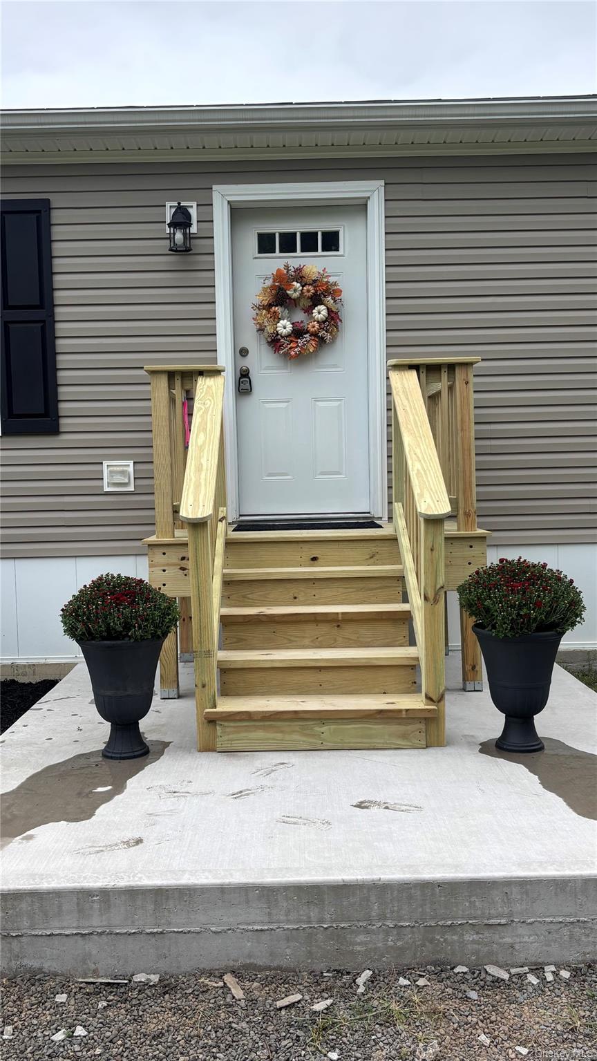 Single Family Ruby  Ulster County, NY 12401, MLS-896761-24