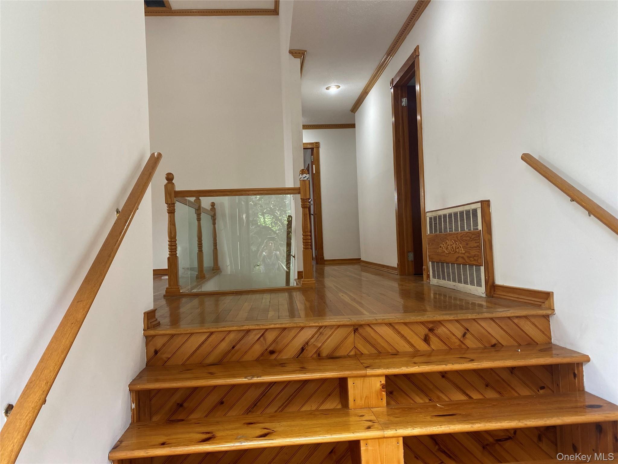 Single Family Westwood  Nassau County, NY 11598, MLS-896838-8