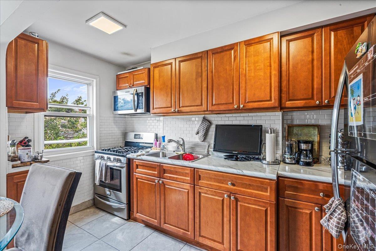 Single Family 63rd  Queens, NY 11375, MLS-896875-14