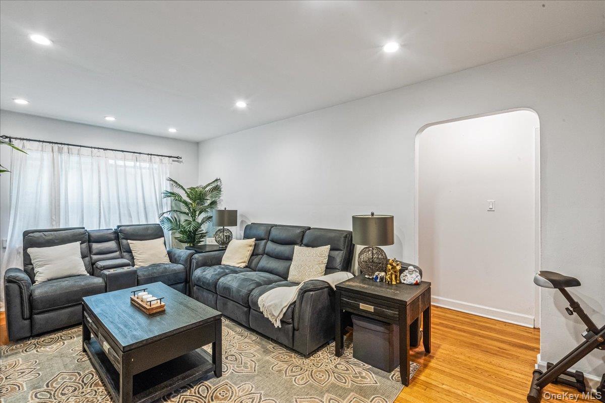 Single Family 63rd  Queens, NY 11375, MLS-896875-17