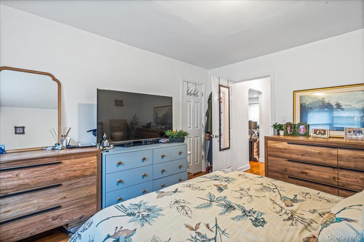 Single Family 63rd  Queens, NY 11375, MLS-896875-21