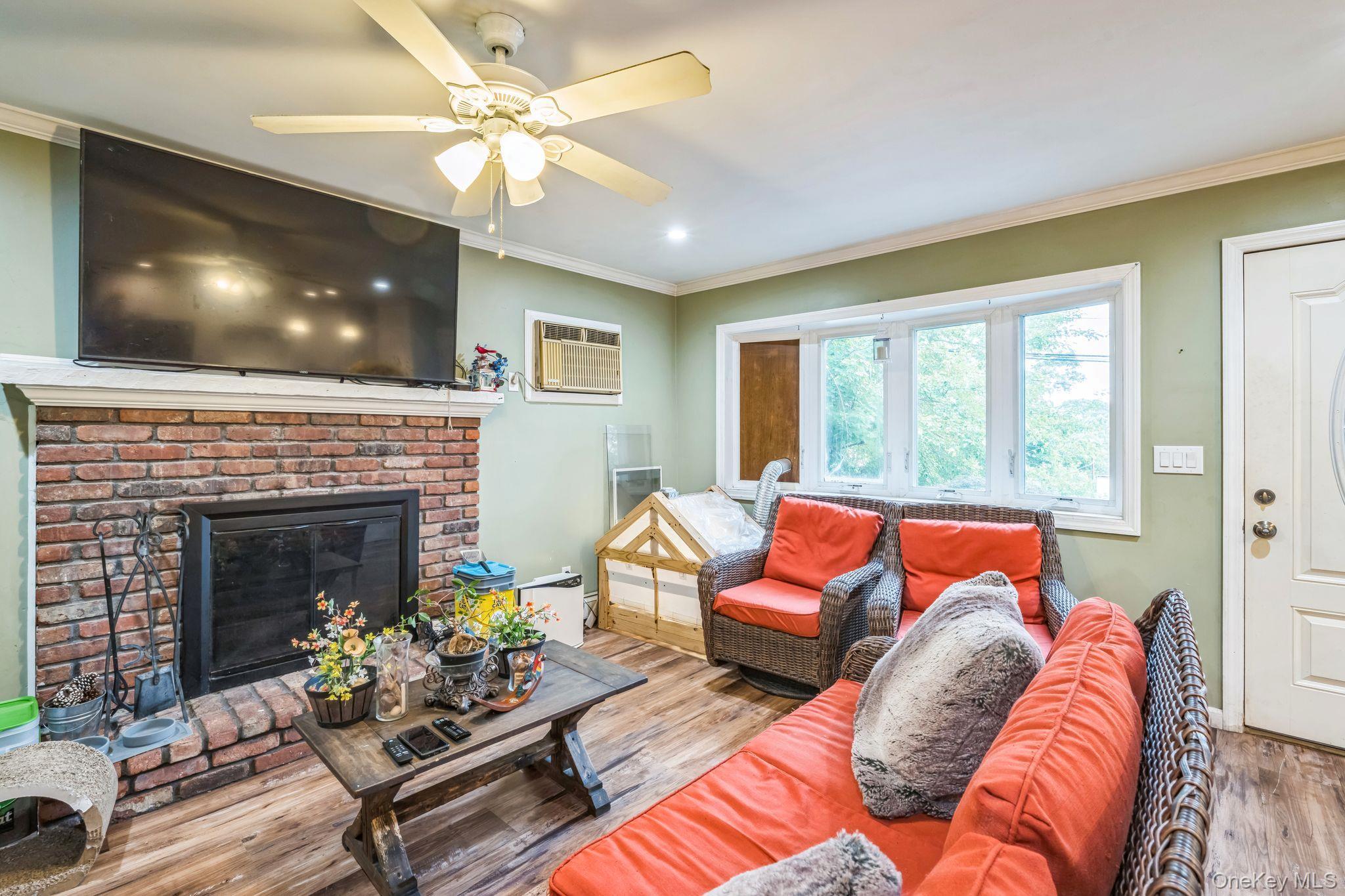 Single Family Willow Suffolk County, NY 11778, MLS-896888-7