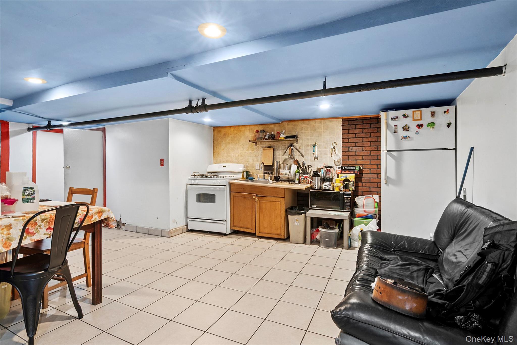 Single Family Friel Brooklyn, NY 11218, MLS-896926-11