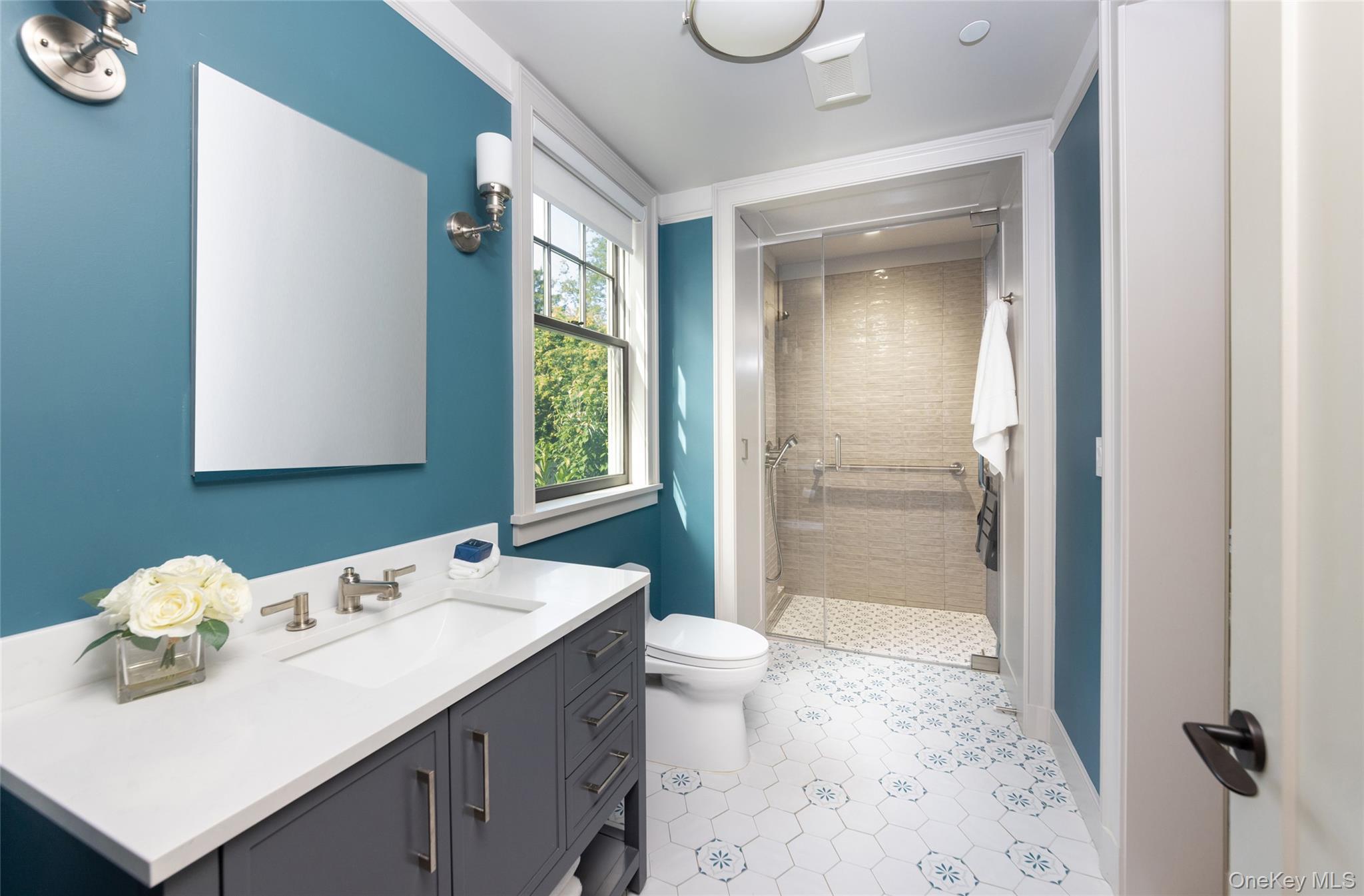 Single Family Seneca Westchester County, NY 10522, MLS-896936-18