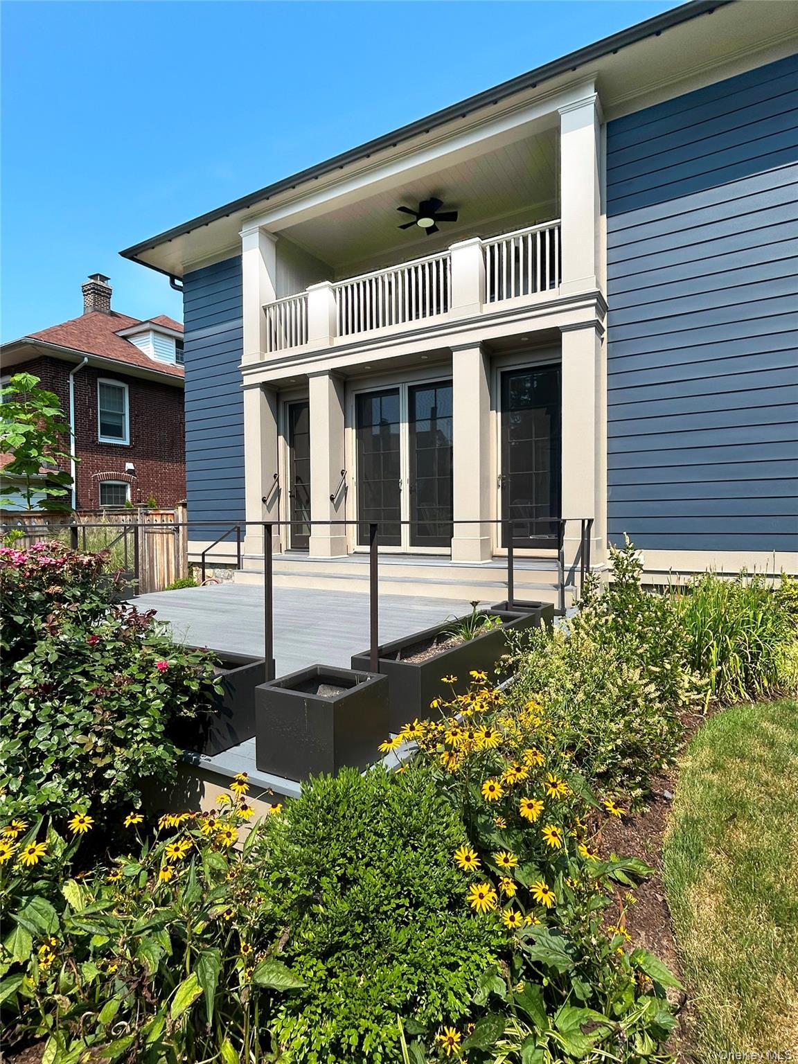 Single Family Seneca Westchester County, NY 10522, MLS-896936-22