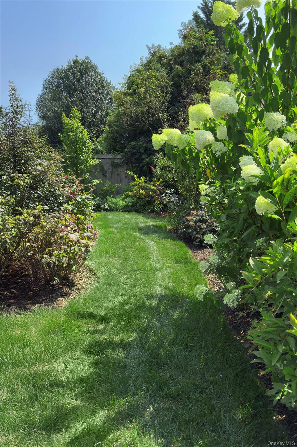 Single Family Seneca Westchester County, NY 10522, MLS-896936-34