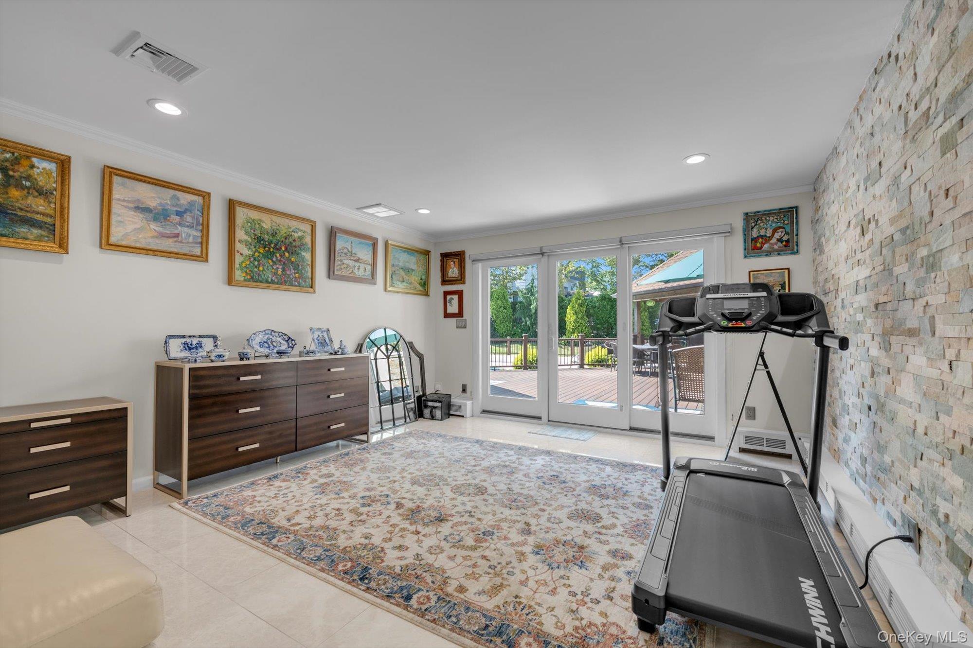 Single Family Macy Nassau County, NY 11557, MLS-896940-16