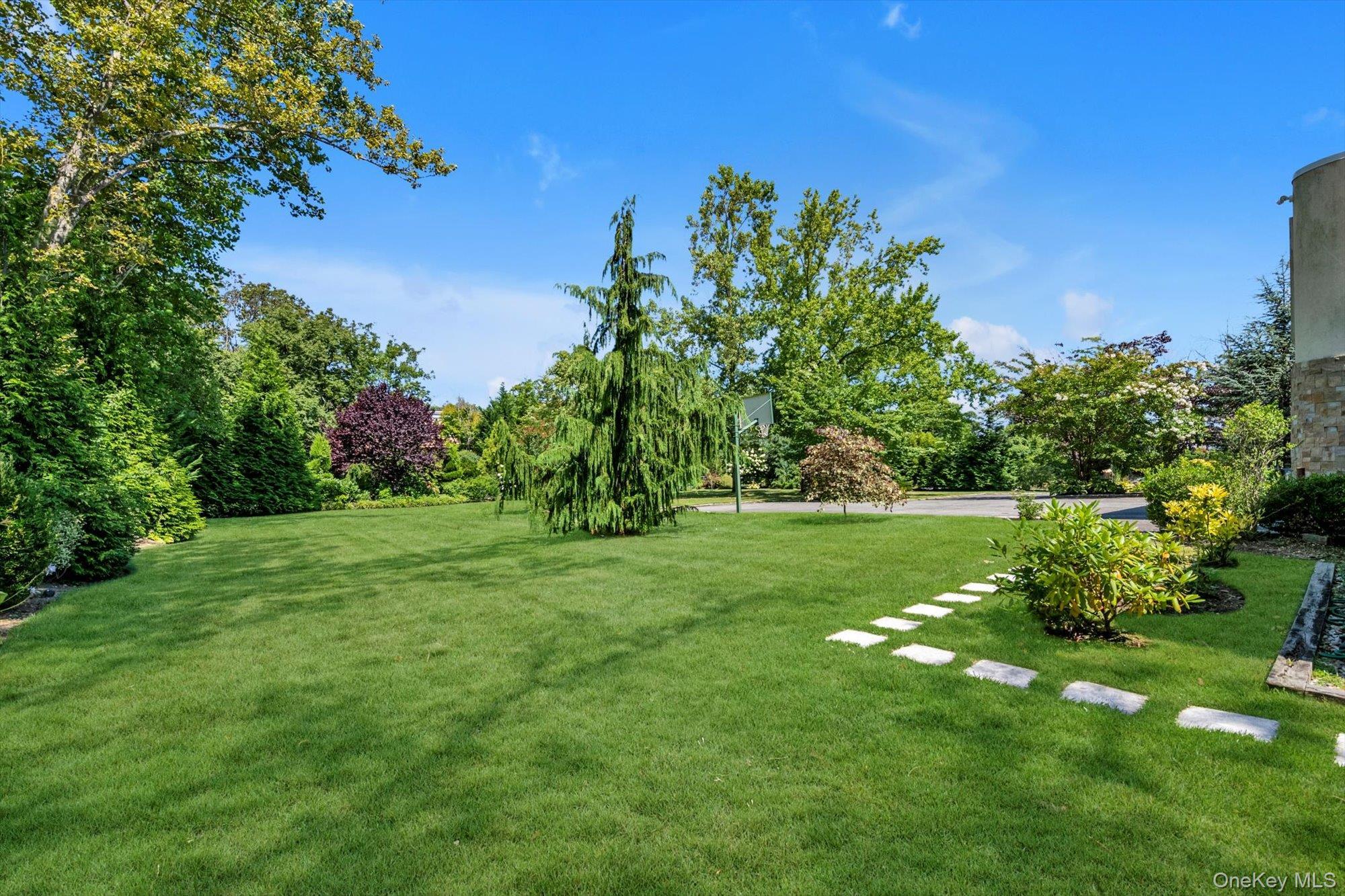 Single Family Macy Nassau County, NY 11557, MLS-896940-29