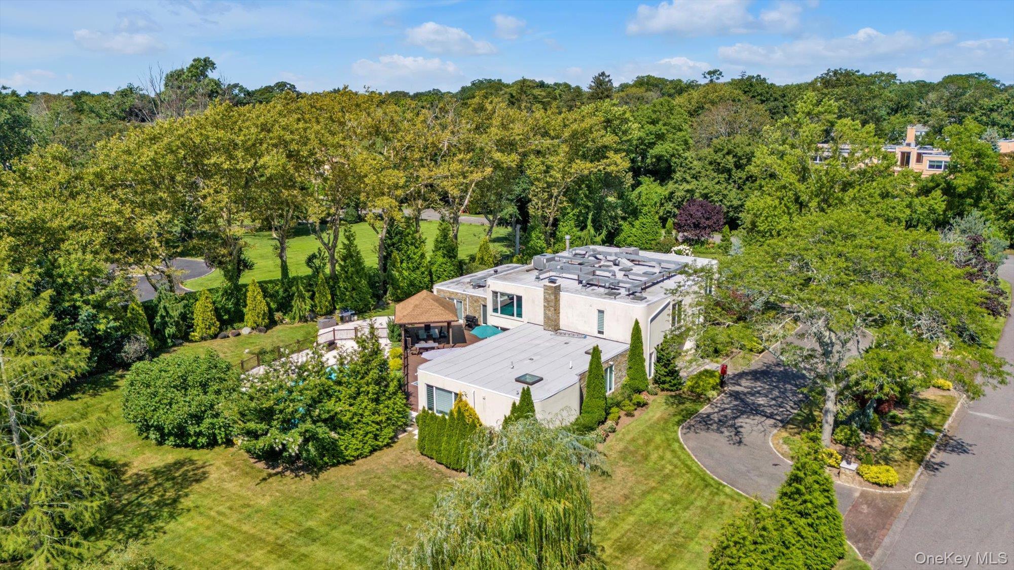 Single Family Macy Nassau County, NY 11557, MLS-896940-40