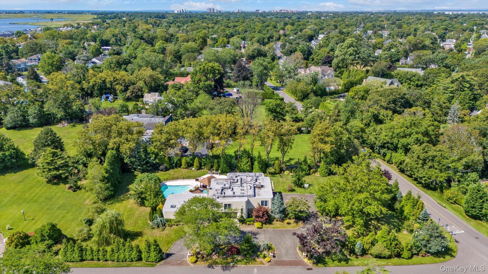 Single Family Macy Nassau County, NY 11557, MLS-896940-43