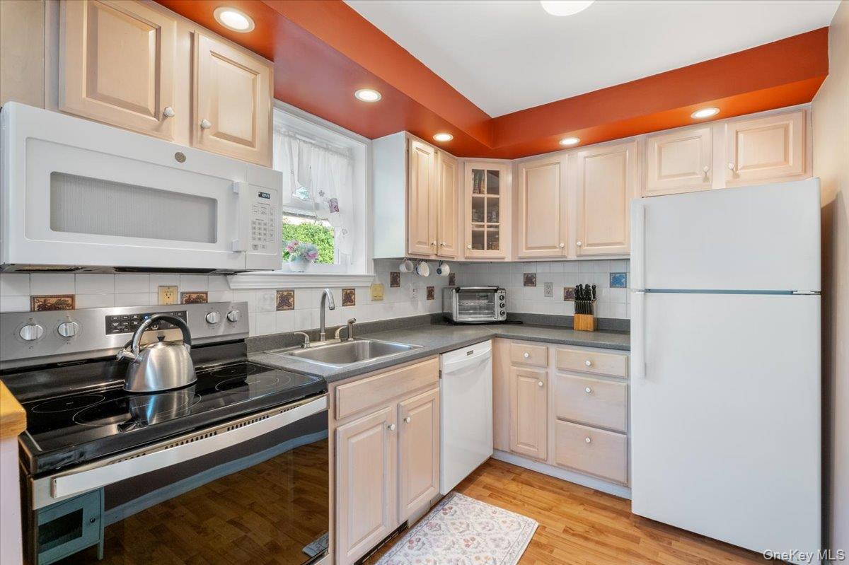 Single Family Spruce  Putnam County, NY 10537, MLS-896961-14