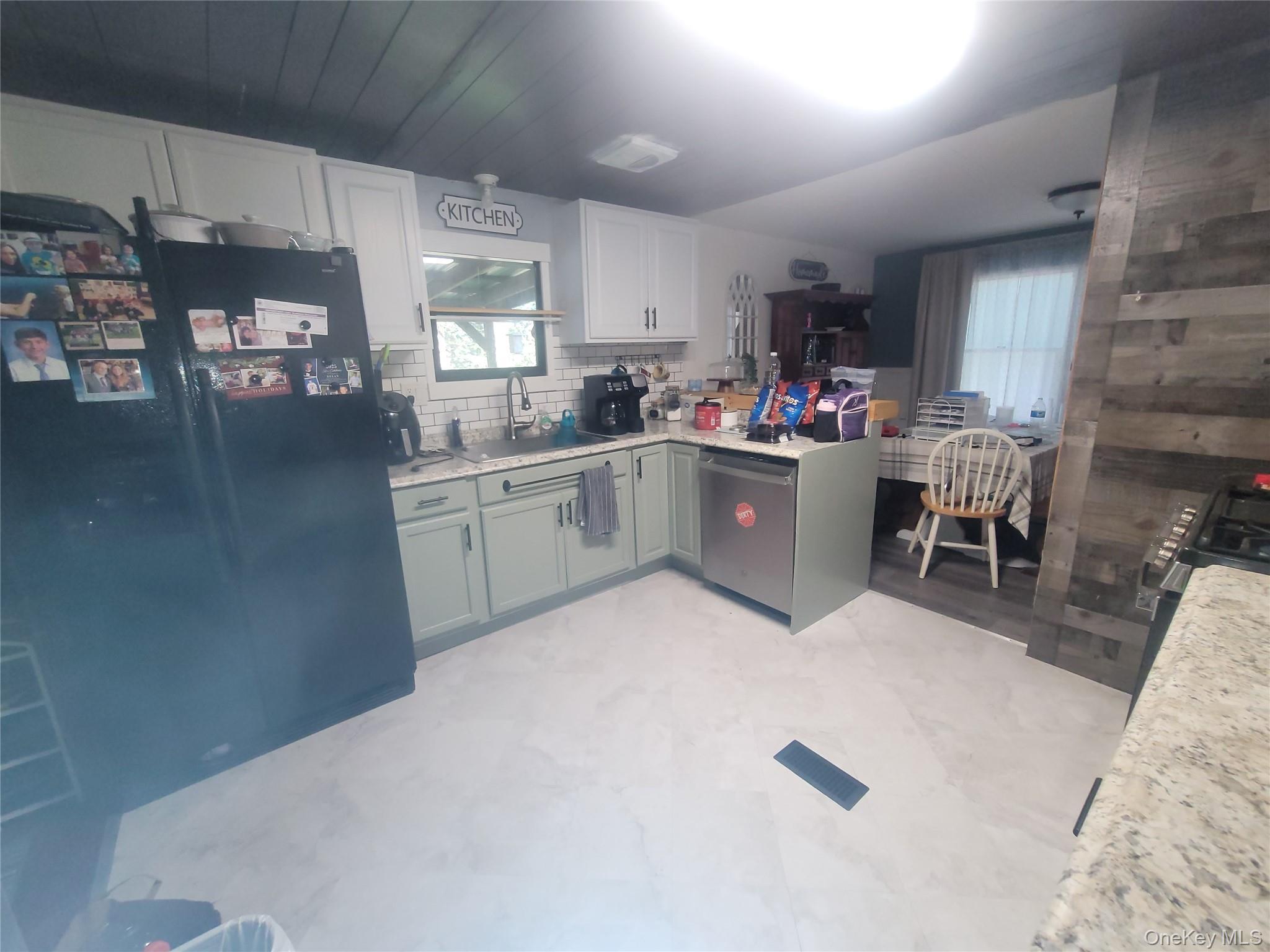 Single Family Shore  Sullivan County, NY 12783, MLS-896964-5