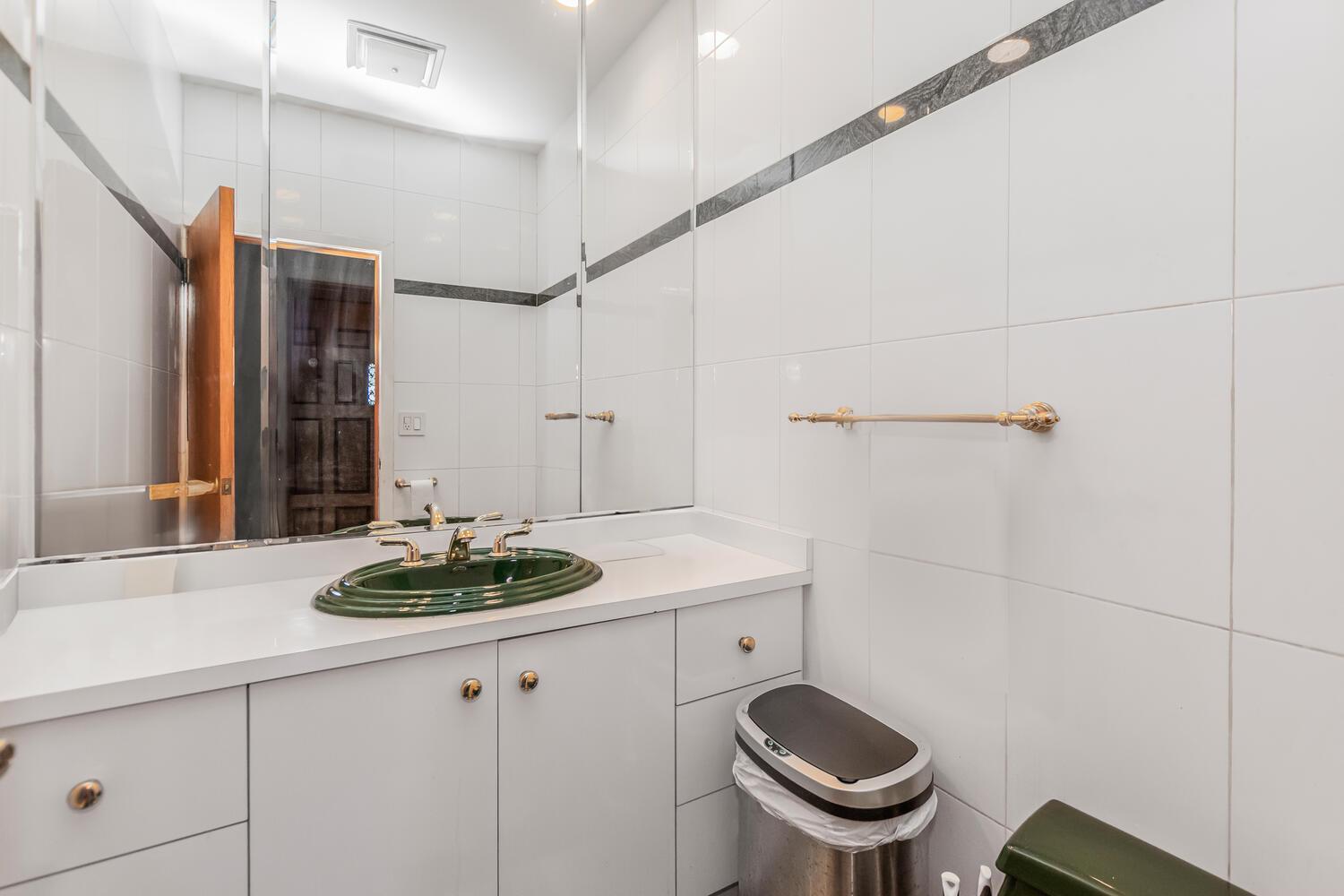 Single Family Elaine  Westchester County, NY 10701, MLS-896989-25