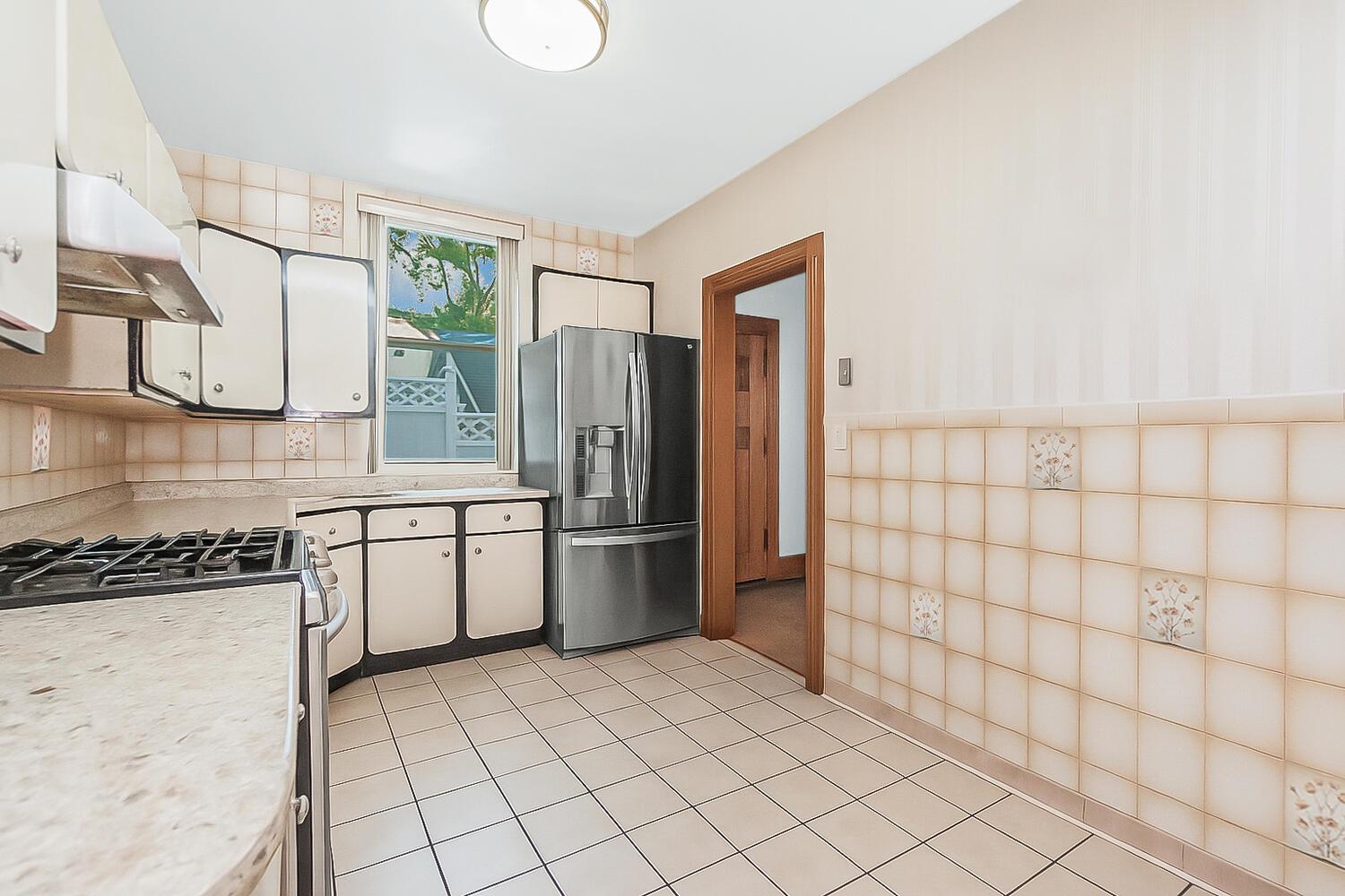 Single Family Elaine  Westchester County, NY 10701, MLS-896989-8