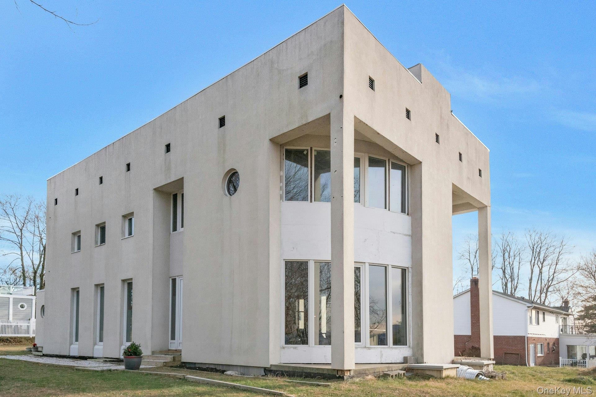 Single Family Spring  Westchester County, NY 10562, MLS-896993-2