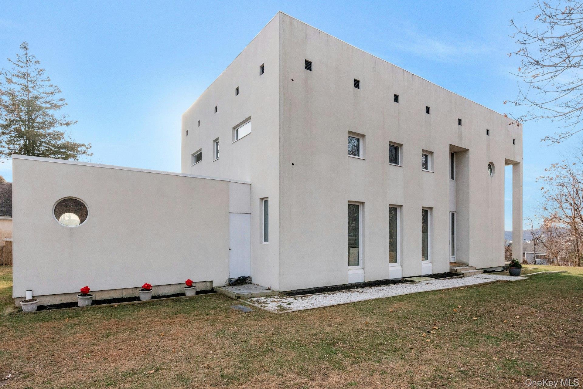 Single Family Spring  Westchester County, NY 10562, MLS-896993-25